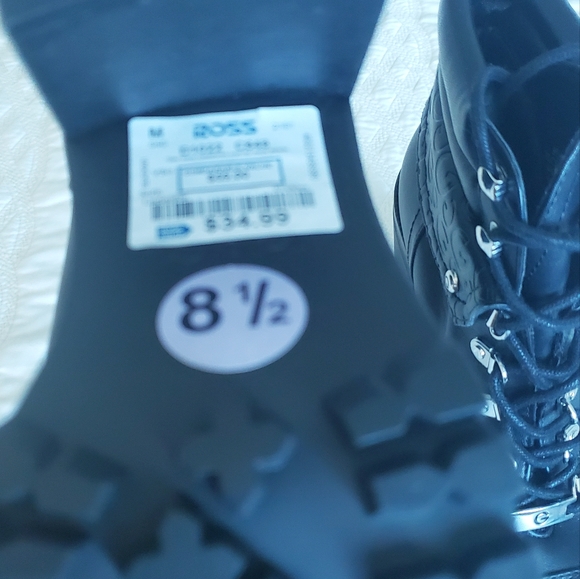 Boots - Picture 4 of 4